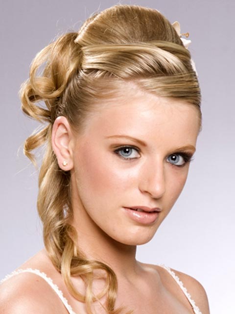 Popular Updo Hairstyle